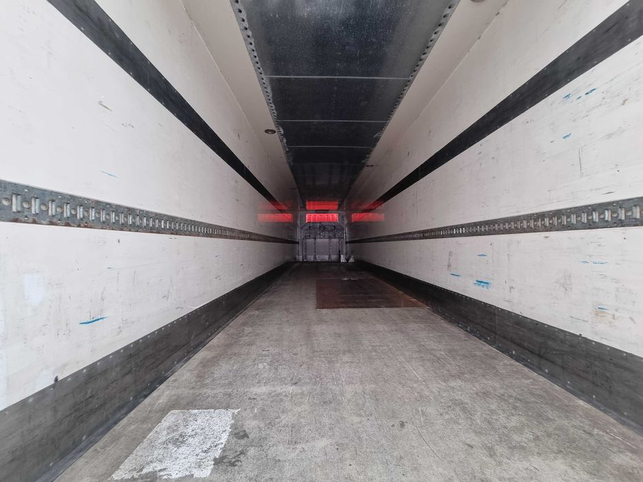 Будка-рефрижератор Krone 13,55 м б/у 2008 р. в.