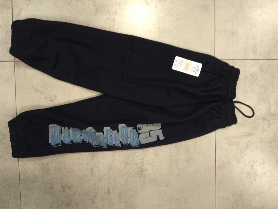 Spodnie dresowe dziecięce rozmiar 116