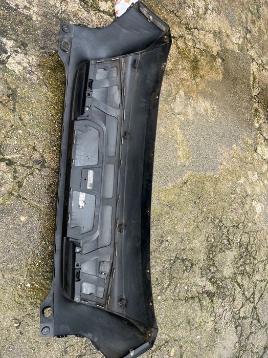 Parachoques traseiro bmw i3