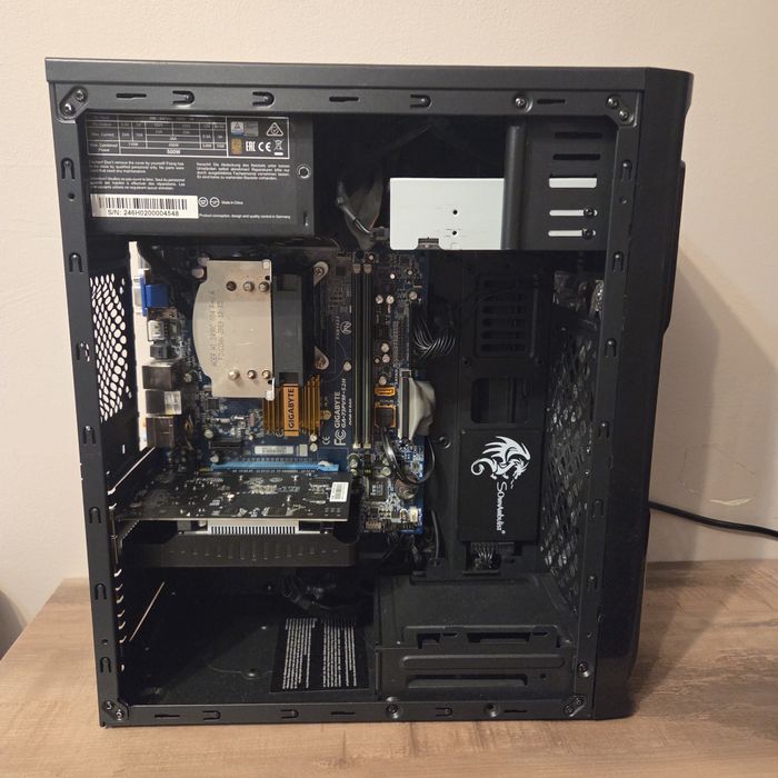 Komputer s775. q8300, GTX 750ti 4GB, SSD