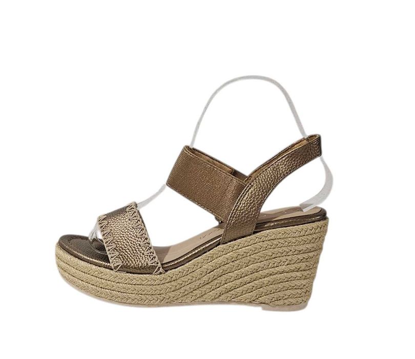 Nowe koturny marki Marco Tozzi. Rozmiar 37, kolor dark gold, 28370