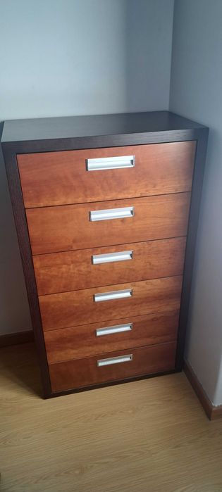 Conjunto de Quarto Completo em Excelente Estado