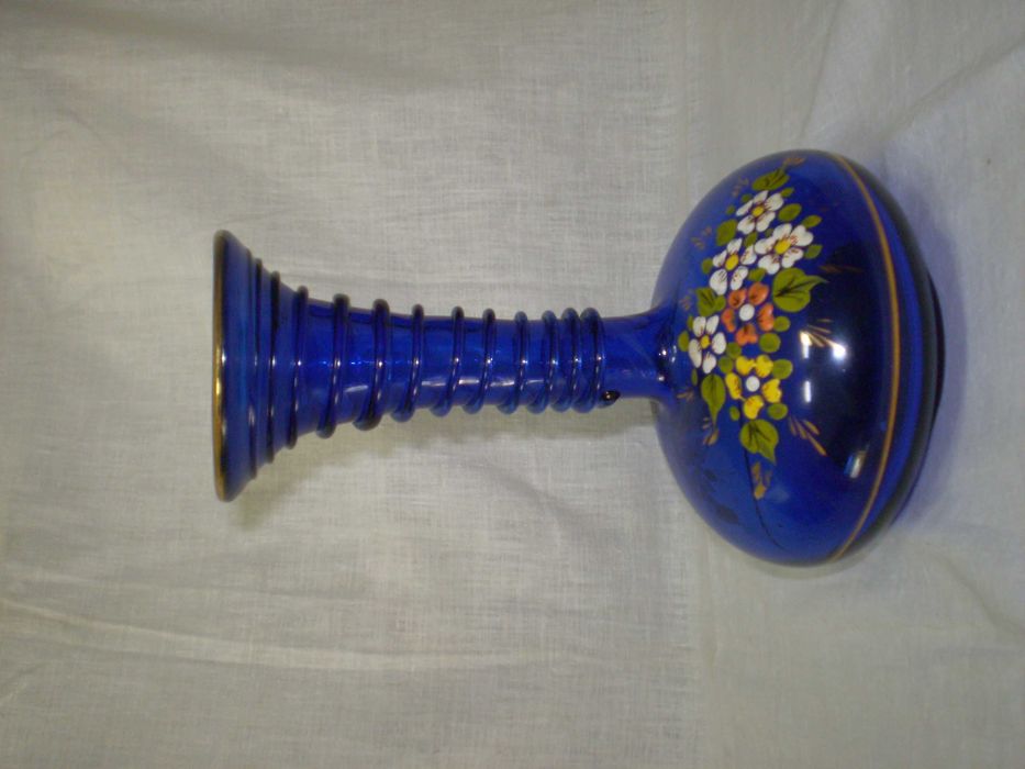 Jarra artesanal em vidro murano