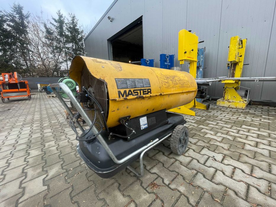 Nagrzewnica olejowa MASTER BV 290 81kw używana 2010r NOWA POMPA