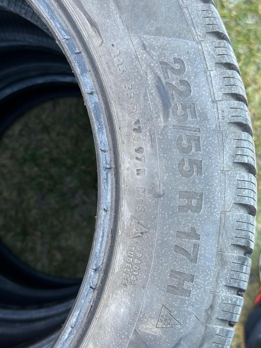 Opony 225/55/17 Continental TS850