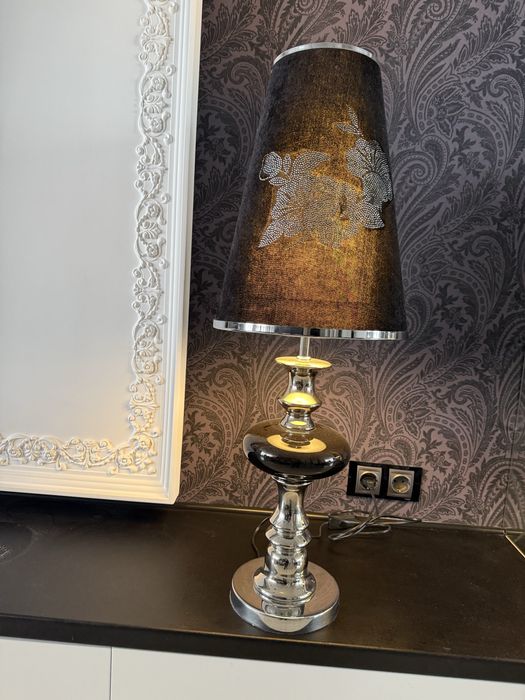 Продам 2 торшера