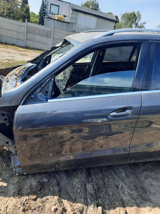 Drzwi przód tył prawe lewe 755 Mercedes ML W166