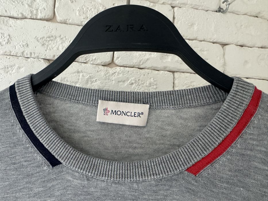 Чоловічий светр Moncler