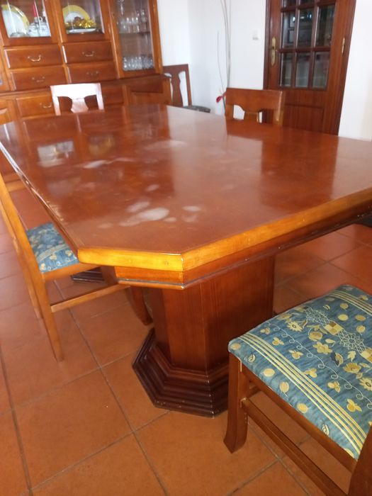 Mesa de jantar madeira maciça cerejeira (entrega zona  Pombal grátis)
