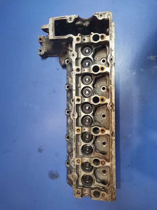 Головка двигателя Спринтер