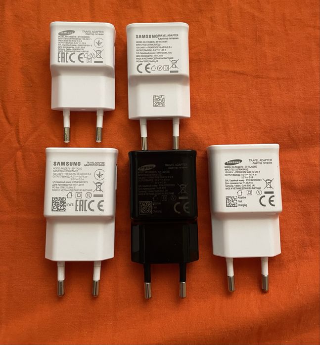 Зарядний пристрій Samsung