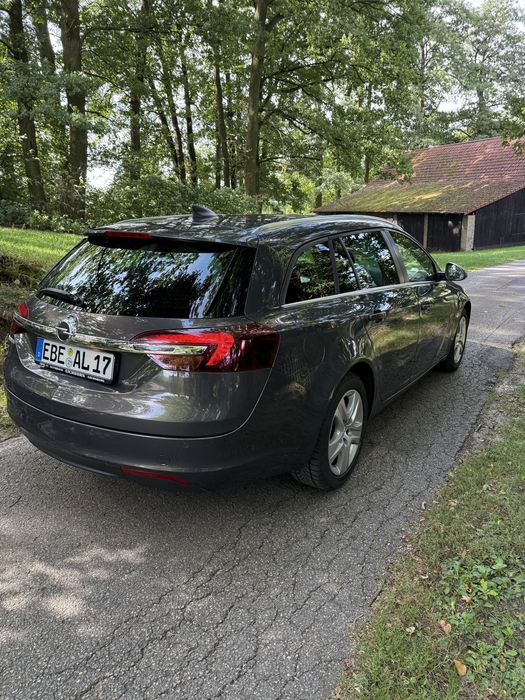 Opel insignia , ASO , nowy rozrzad Super Stan tylko 115 000 przebiegu
