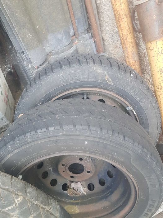 Jantes e pneus Renault Clio 2004