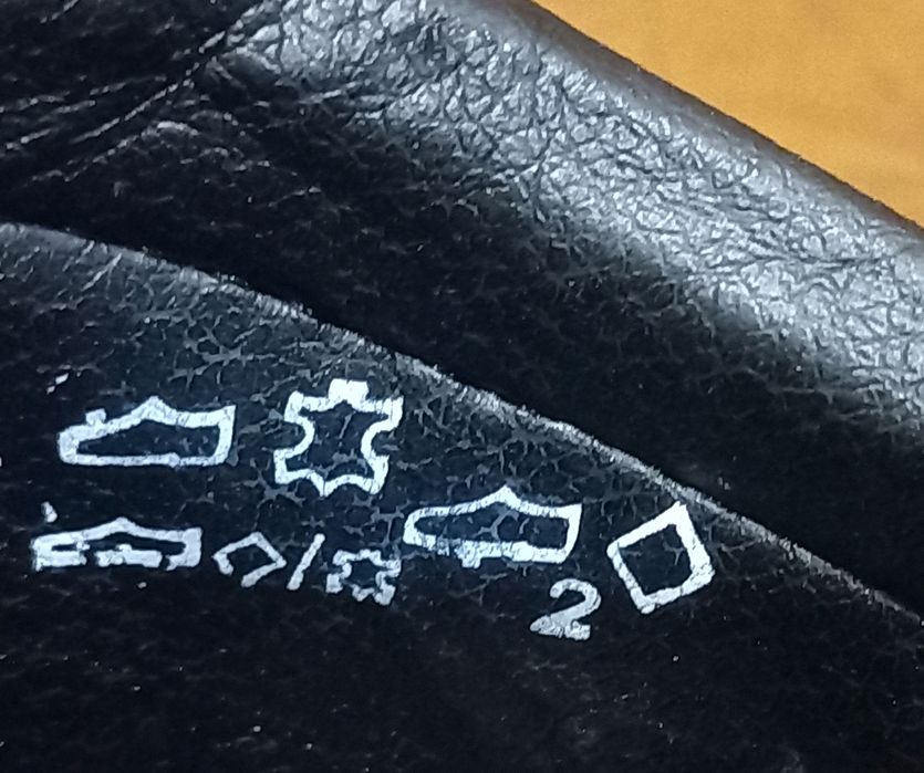 Новые кожаные сандалии  туфли Rieker  43 размер