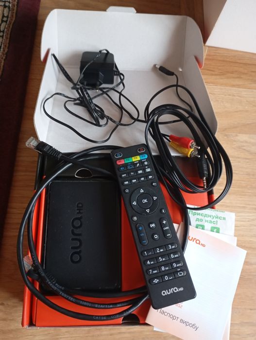 Андроид приставка АURA.