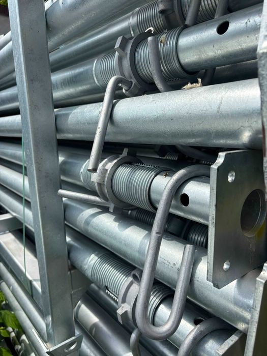 zestaw szalunków stropowych nowy strop 100m2 stemple głowica podpora dżwigar