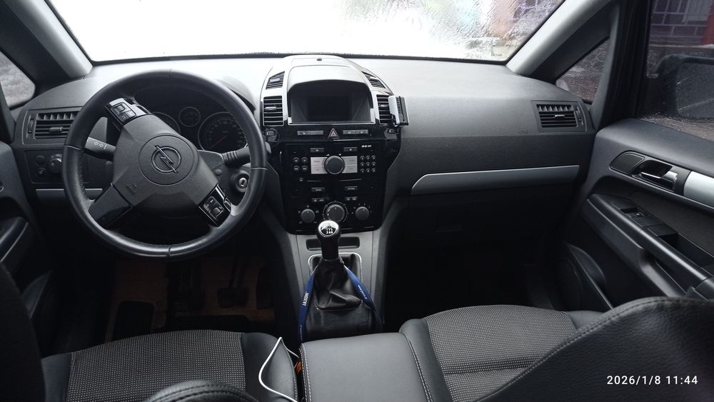 Opel  Zafira 1.7d. мінівен