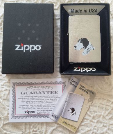 Isqueiro Zippo "Town and Country Celebration" - Edição Limitada
