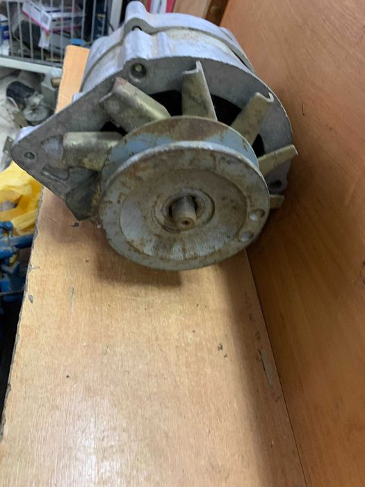 Электрогенератор Генератор Автомобильный