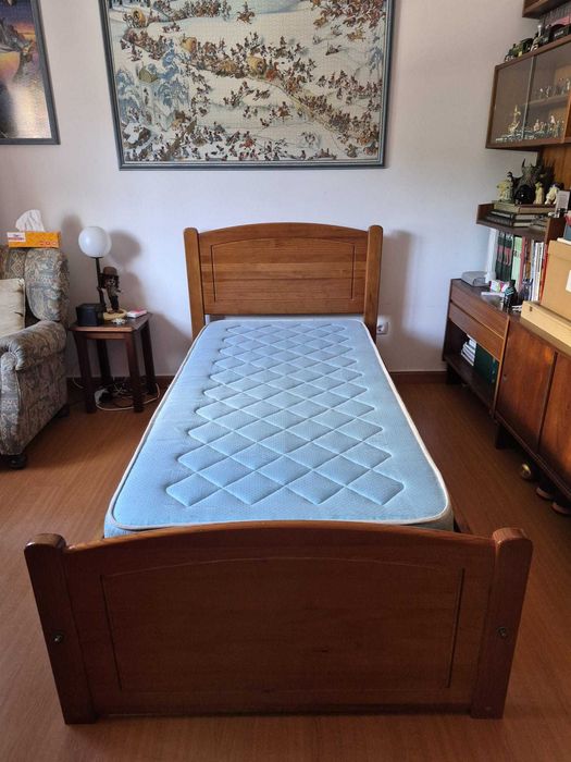 Cama solteiro + colchão