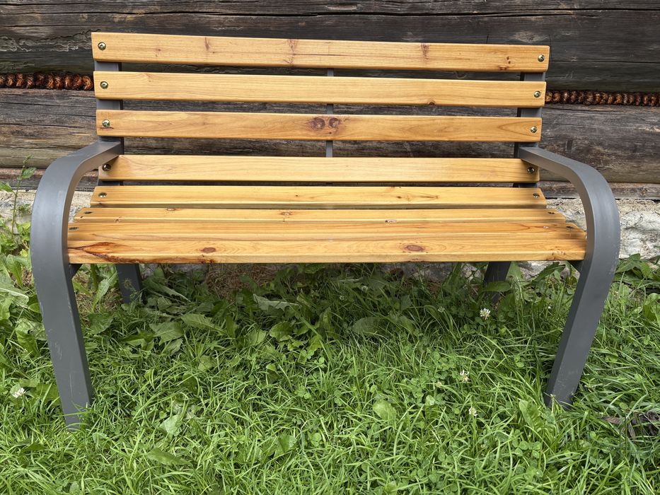 Ławka ogrodowa dziecięca