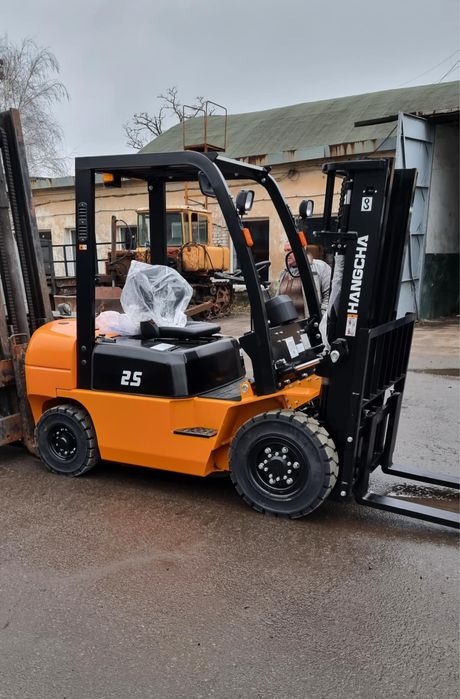 Вилочний Погрузчик Навантажувач дизель електро газ Hangcha