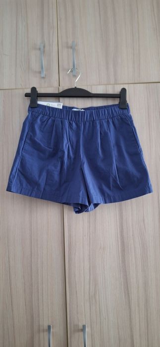 Niebieskie szorty Tchibo