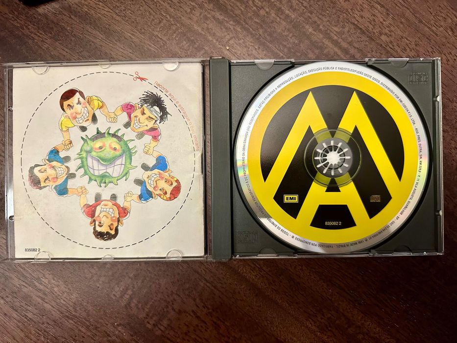 Cd Mamonas Assasinas