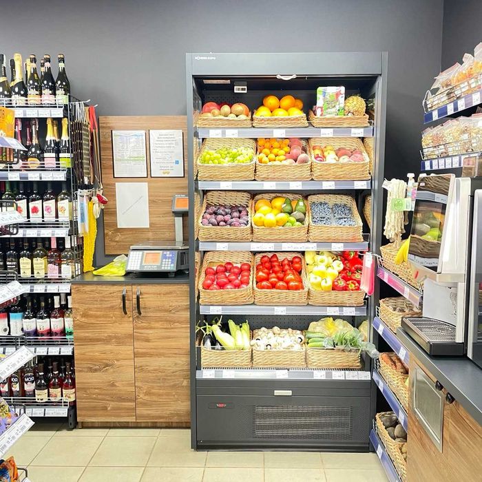 Холодильні шафи. Холодильні вітрини. Регали. Холодильне обладнання.