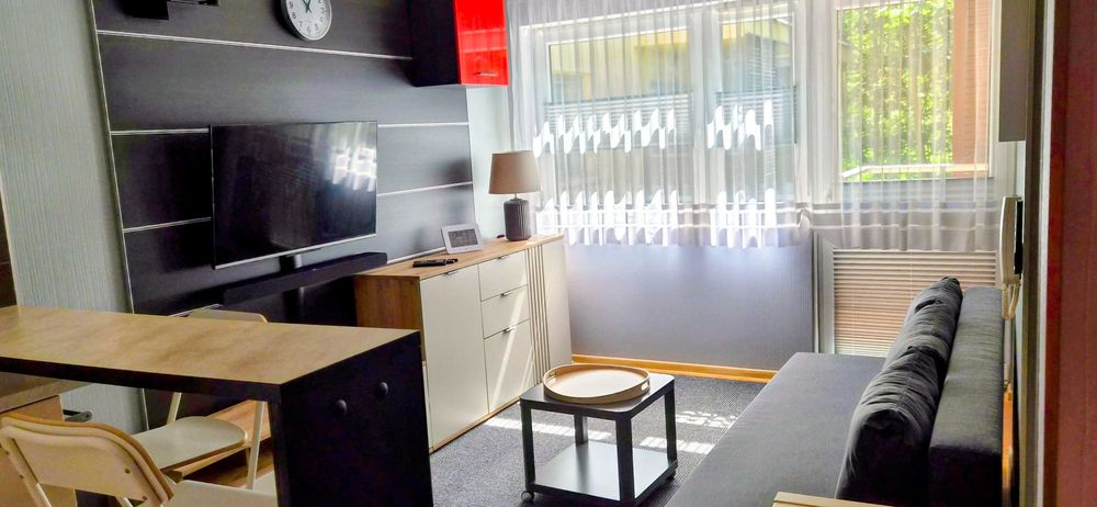 Ciche mieszkanie 32 m² z klimatyzacją i windą | Brak gazu | Katowice, Ligota Park | Od 1 września