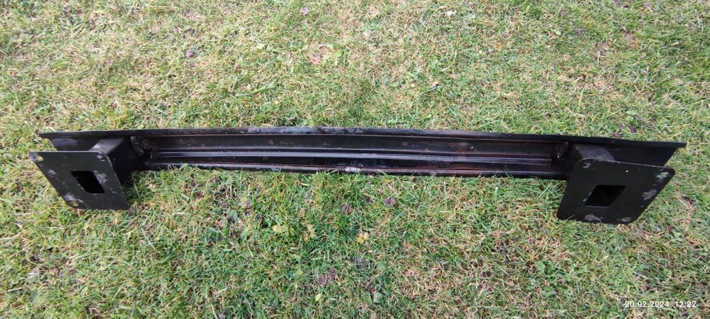 VW FOX belka tylna wzmocnienie zderzaka tył