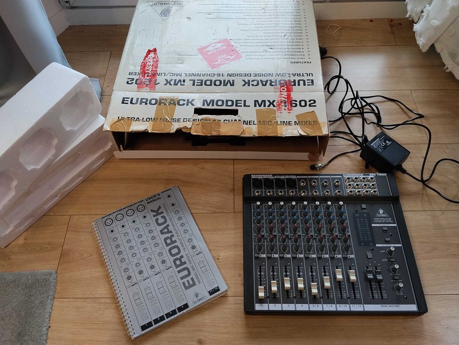 Mikser Behringer Eurorack MX 1602