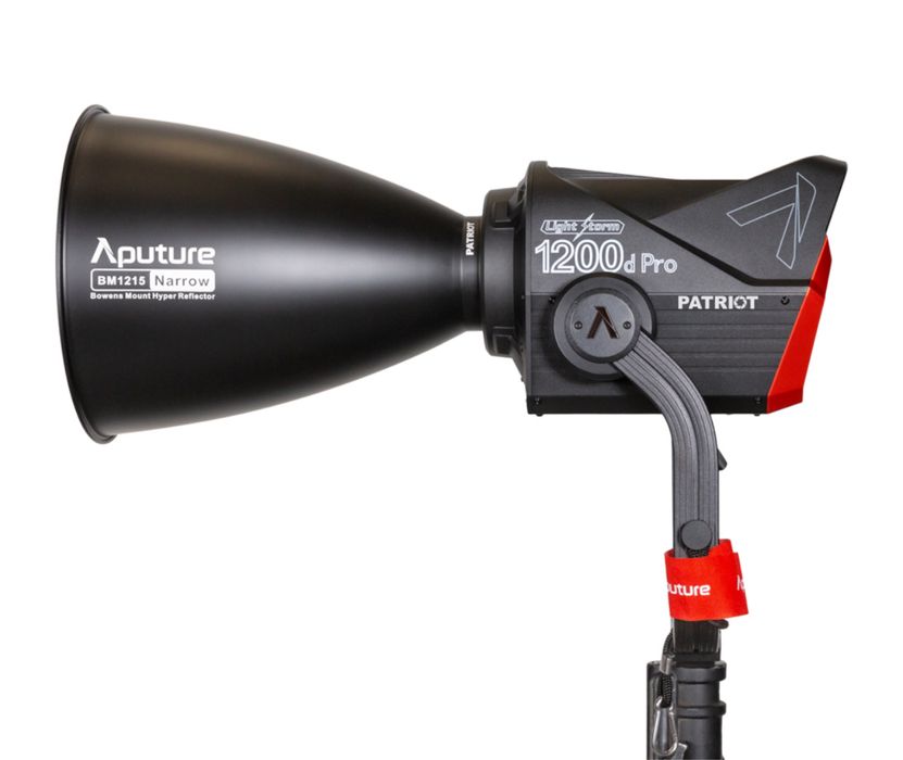 Продам aputure 1200d
