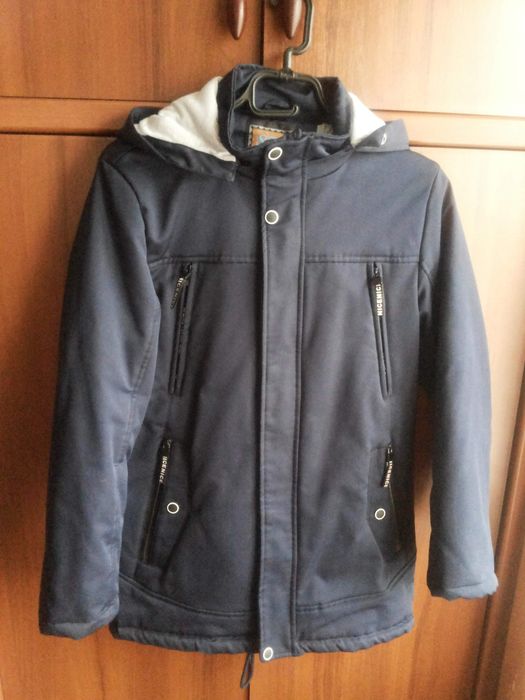 Курточка демисезонная для подростка