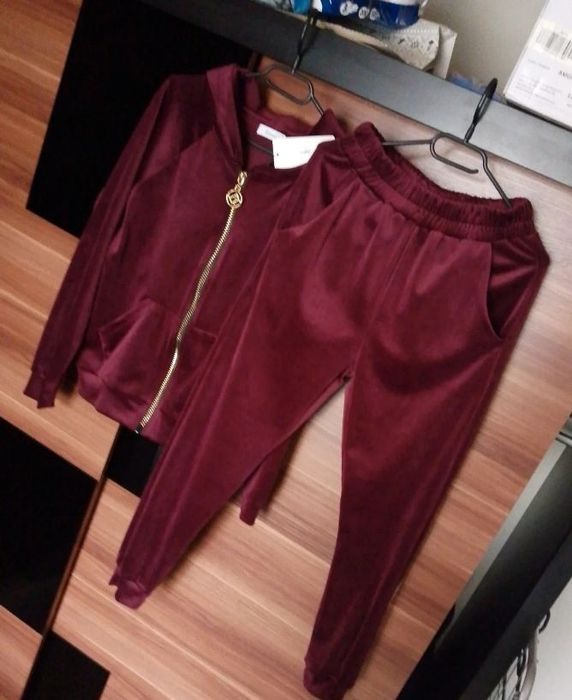 Dres welurowy nowy z  metkami butik