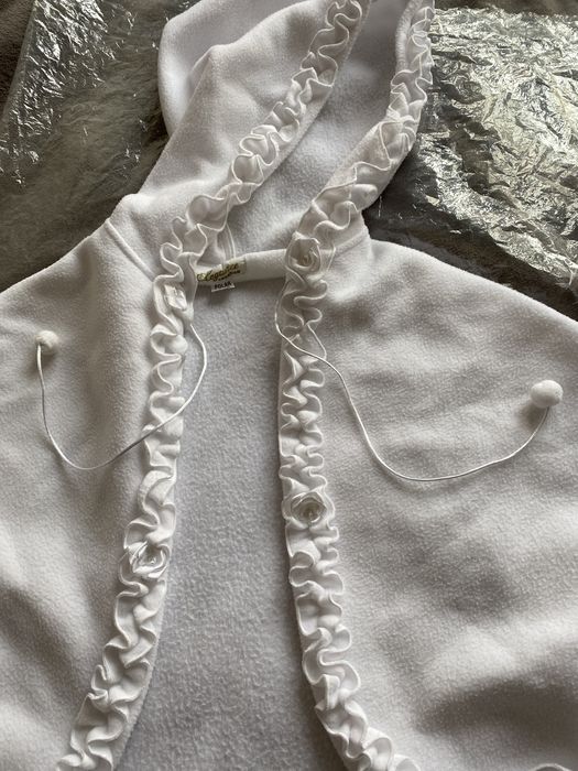 Peleryna komunijna biała z polaru