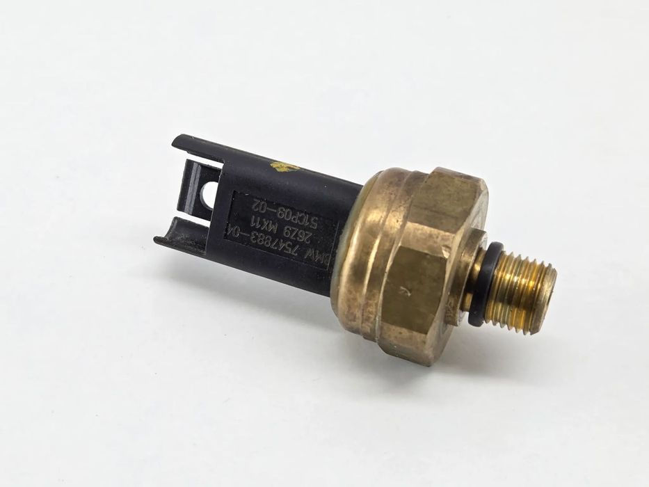 BMW E60 E87 E70 X5 E90 E92 F01 F10 F12 N43 N53 Czujnik ciśnienia paliwa