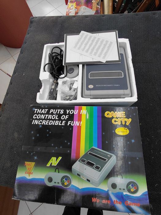 Consolas novas antigas