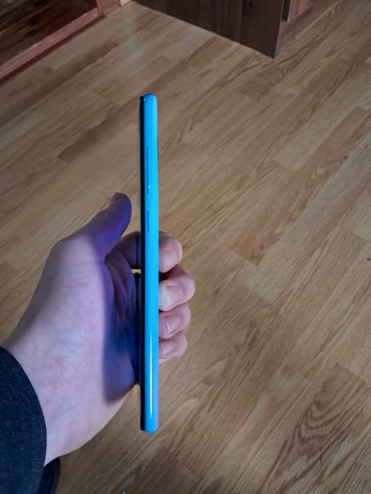 Продам  редмі  нот 9 Про