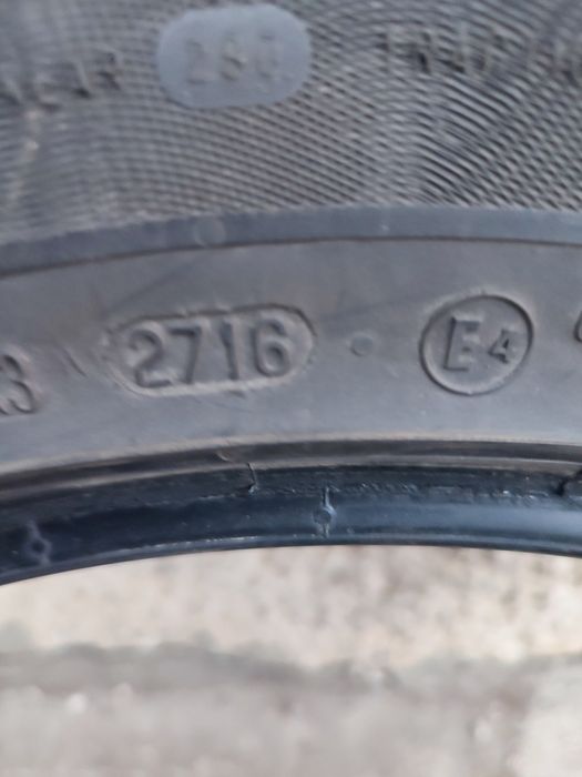 Pojedyncza opona Continental ContiPremiumContact2  215/55/18 99V