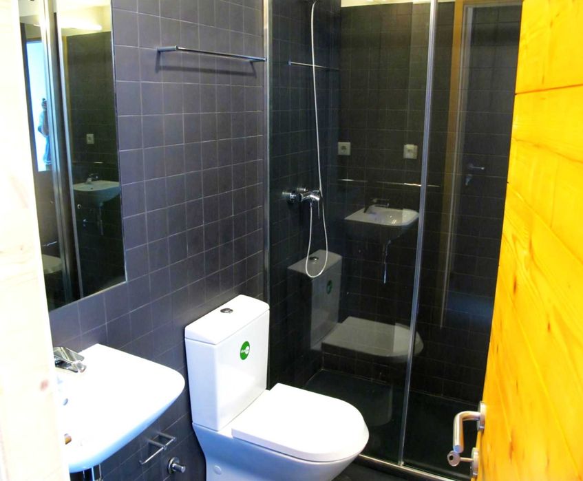 T0 mobilado Palácio de Cristal – Universidades – Internet incluída