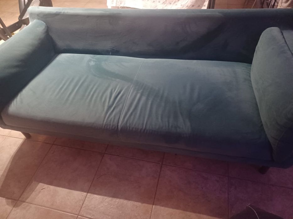 Sofá Azul Veludo