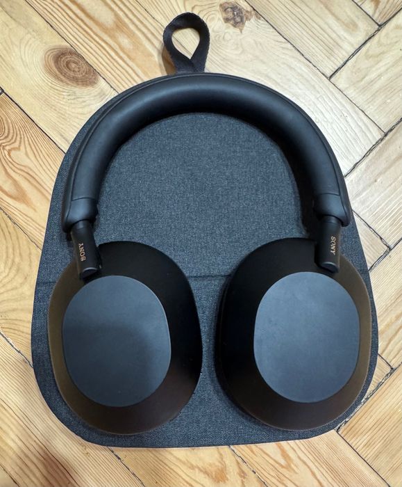 Sony WH-1000XM5 чорні
