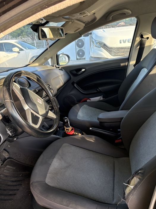 SEAT Ibiza — fotografia 4