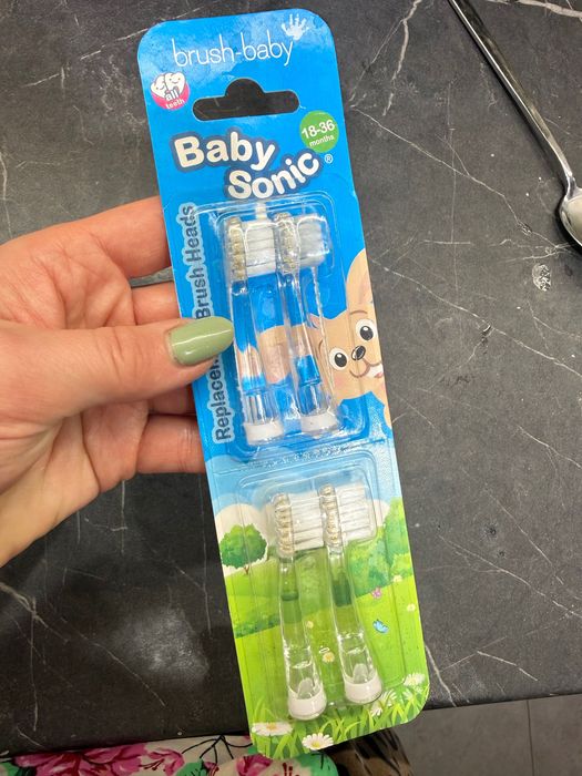 Насадки для зубної щітки baby sonic 18-36