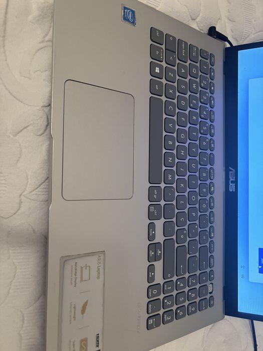 Portatil ASUS VivoBook X509MA