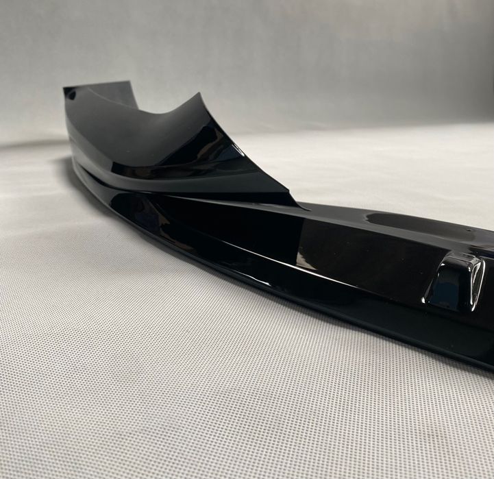 Dokładka przód splitter BMW G30 G31 CZARNY POŁYSK / CARBON