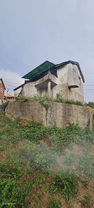 Moradia T2 para venda