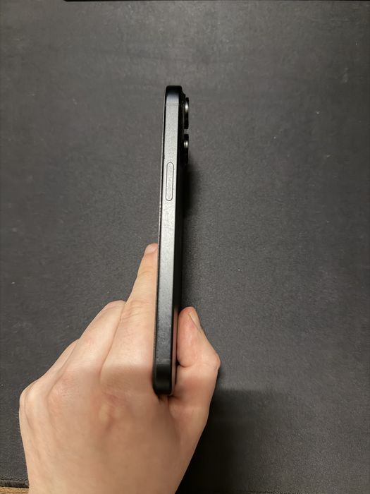 iPhone 15 128 GB Czarny