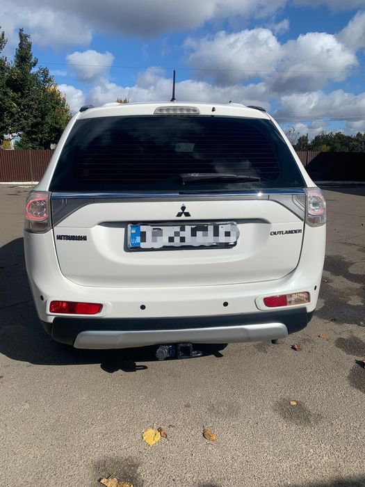 Терміново продається Авто  Mitsubishi Outlander 2014 рік